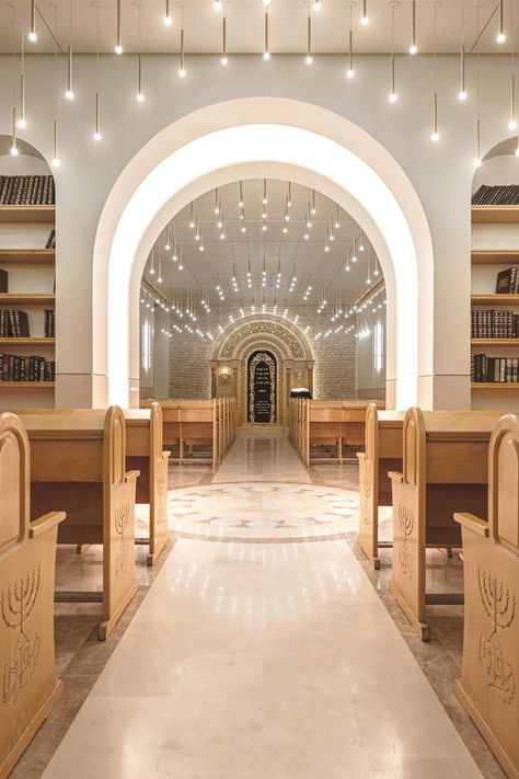 Inside of a synagogue between seating. Synagogue Architecture, Interior Studio, Kyiv Ukraine, Architecture Home, Church Architecture, Minimalism Interior, Place Of Worship, Residential Building, Interior Design Studio