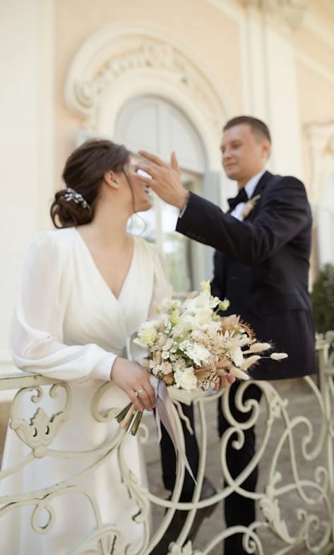 White Dresses Wedding, Midi Wedding Dress, Fall Bridal Shower, Chiffon Wedding Dress, Fall Wedding Dresses, Chiffon Long Sleeve, White Dresses, Little White Dresses, White Wedding Dresses