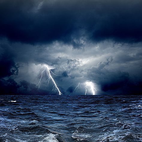 Sea storms and lightning Destiny Core, Storm Wallpaper, Ocean Storm, Sea Storm, Storm Photography, Rain Wallpapers, Wild Weather, Sea Landscape, Lightning Storm