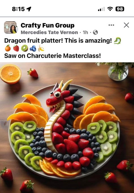 Dragonfruit Recipes, Fruit Platter Designs, Amazing Food Decoration, Amazing Food Art, Wacky Hair, Charcuterie Recipes, Food Carving, Easy Food Art, Veggie Tray