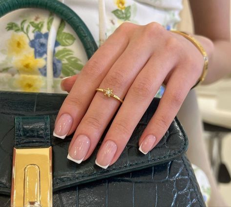 Short Classy Nails, Gel Nails French, White Tip Nails, French Manicure Nails, Simple Gel Nails, Minimal Nails, Basic Nails, Work Nails, Casual Nails