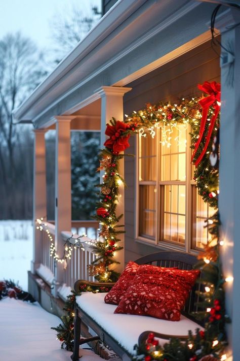 Festive Apartment Balcony Christmas Decor Tips Balcony Christmas Decor, Ideas For Balcony, Christmas Balcony Ideas, Christmas Balcony, Charming Apartment, Winter Feeling, Diy Balcony, Balcony Doors, Holiday Greenery