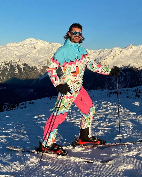 Rocking retro on the peaks, because blending in is overrated! ⛷️The highlight of the year has arrived at OOSC, and we're thrilled! 🕺🏼 It's NATIONAL RETRO DAY, the occasion we were destined to celebrate. Enjoy 15% off all ski suits this week only ⏰️ Retro Ski Suit, Aspen Ski, Ski Team, Ski Art, Retro Ski, Ski Suit, Ski Suits, Aspen, Blending