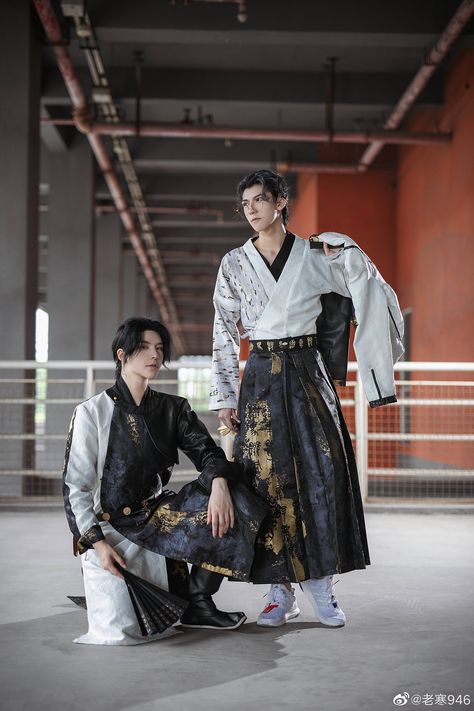 Hanfu Men, Modern Hanfu, Chinese Dress, Fantasy Clothing, Fashion Room, Anime Boy, Naruto, Fashion Outfits, Clothes