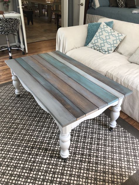 Painted Coffee Table, Painted Coffee Tables, Diy Furniture Renovation, Furniture Rehab, Tiny Spaces, Painting Furniture Diy, Furniture Renovation, Pallet Ideas, Repurposed Furniture Diy