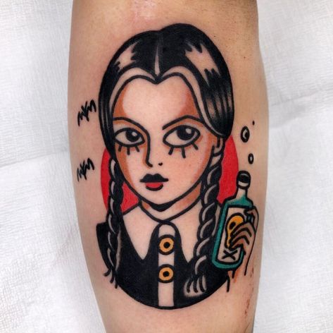 Michelle Tattoo, Addams Family Tattoo, Old Style Tattoos, Traditional Tattoo Inspiration, Old School Tattoo Designs, Geniale Tattoos, Traditional Tattoo Art, Horror Tattoo, Old Tattoos