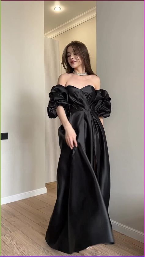 Money Dress, Fancy Short Dresses, Classy Yet Trendy, Formal Prom Dresses Long, Strapless Prom Dress, Short Prom Dresses, Elegant Black Dress, Prom Dresses 2020, Long Prom Dresses