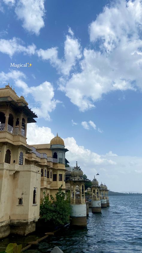 #sky#magic#magicalsky#prettysky#skypictures#photos#heritage#heritagerajasthan#rajasthan#haveli#magicalmoment#cloudy#clouds#cloudpitures#insta#pinterest#story#snap#prettyskies#udaipurheritage#udaipur#udaipurpitures#cityoflakes#tourism#explore Udaipur Instagram Highlight Cover, Udaipur Aesthetic Instagram Story, Udaipur Snapchat Story, Udaipur Instagram Story, Jaipur Instagram Story, Udaipur Snap, Rajasthan Snap, Udaipur Instagram, Rajasthan Haveli