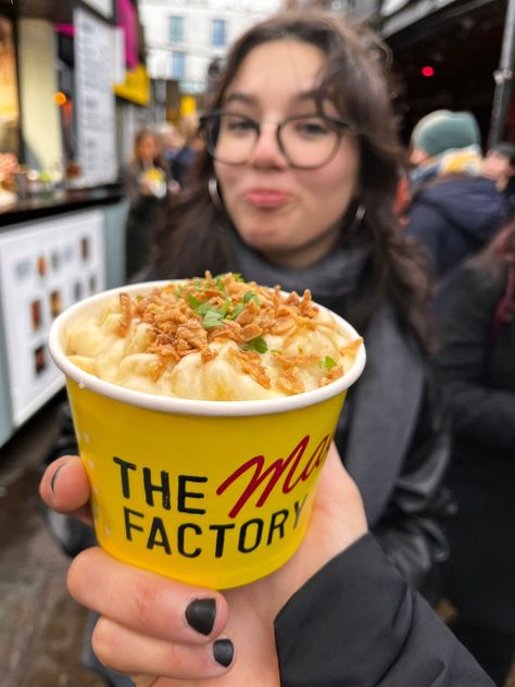 Food Truck Festival Aesthetic, Camden Market Food, Pasta Delivery, Restaurant Pasta, Pasta Shop, Winter Market, Camden Market, Food Truck Festival, Food Truck Business