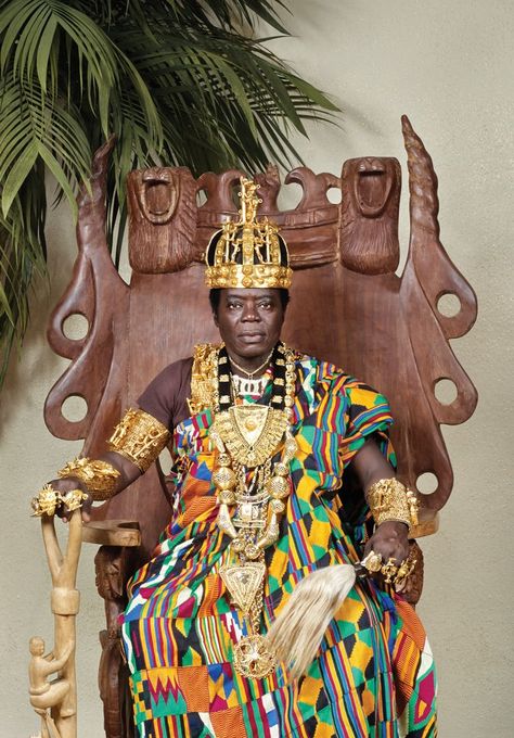 King Bansah rules the Gbi Traditional Area of Hohoe, Ghana. But he doesn't live in Ghana. His home is in Ludwigshafen, Germany, where he works as a car mechanic. Ghana Culture, African Kings, African Cities, African Leaders, Africa Print, Black Movement, Black King And Queen, Hip Hop Bling, Black Royalty