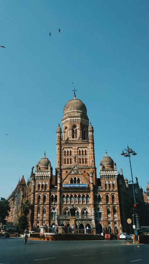 Mumbai Cst Photography, Mumbai Story Instagram, Mumbai Highlight Cover Instagram, Colaba Mumbai Aesthetic, Mumbai City Photography, Indian Cityscape, Mumbai Street Photography, Mumbai Wallpaper, Fort Painting