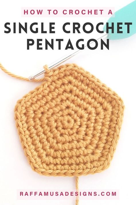 a single crochet pentagon Single Crochet Hexagon, Crochet Hexagon Amigurumi, Crochet Diamond Amigurumi, Crochet Shapes Flat Patterns, Crochet Pentagon Pattern, Single Crochet Square Pattern, Crochet Flat Shapes, Crochet Pentagon Pattern Free, Pentagon Crochet Pattern