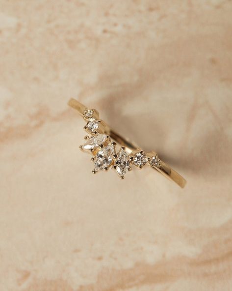 Waffley Wedded, Stackable Rings Wedding, Ring Inspo, Moissanite Band, Layered Rings, Round Diamond Ring, Ringe Gold, Curved Wedding Band, Ring Stone