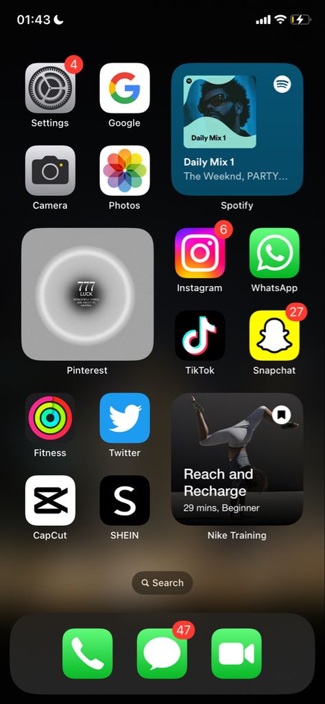 Iphone 11 Homescreen, Iphone Organization Homescreen, Ios 16 Homescreen, Ios14 Homescreen, Screen Iphone, Iphone Ideas, Home Lock Screen, Ios Ideas, Iphone Obsession