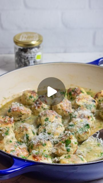 Giada Chicken Piccata Meatballs, Giada Chicken Piccata, Chicken Meatball Recipe, Fast Family Dinners, Chicken Receipes, Instagram Recipes, Meatball Recipe, Chicken Entrees, Herb Recipes