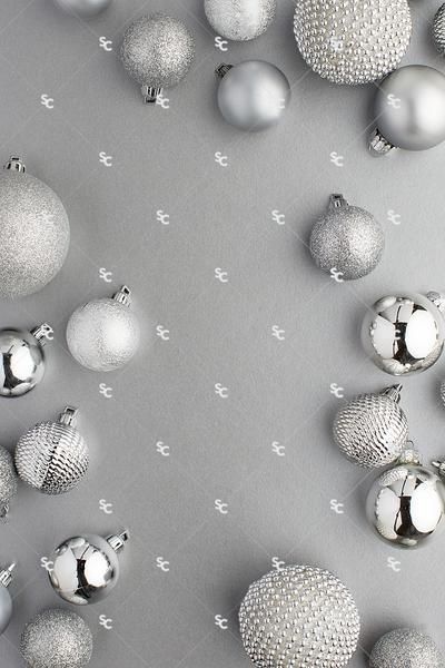 Grey Christmas Wallpaper, Silver Christmas Wallpaper, Membership Site, Christmas Wallpaper Backgrounds, Xmas Wallpaper, Grey Christmas, Birthday Fashion, Marketing On Instagram, Christmas Gif