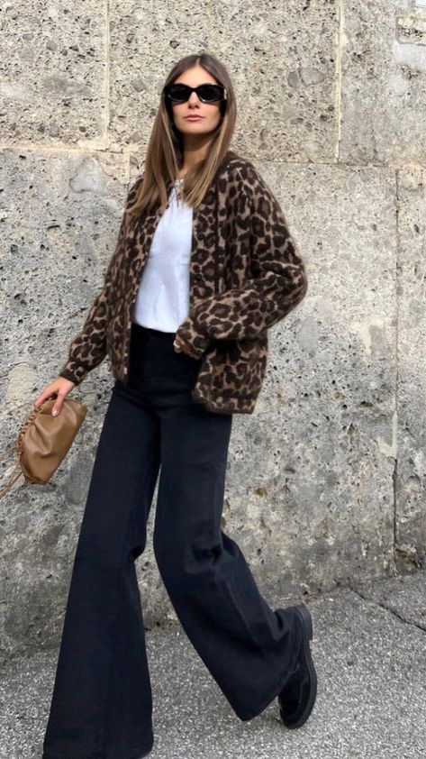 Cheetah Cardigan Outfit, Cheetah Print Jacket Outfit, Animal Print Jacket Outfit, Animal Print Cardigan Outfit, Leopard Print Cardigan Outfit, Leopard Jacket Outfit, Print Jacket Outfit, Leopard Cardigan Outfit, Shirt Jacket Outfit