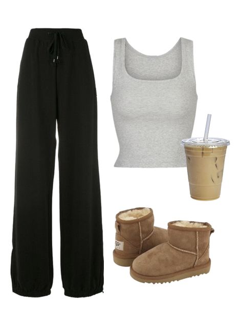 Ugg Ultra Mini Outfit Sweatpants, Outfit Ideas With Ultra Mini Uggs, Cozy Winter Aesthetic Outfits, Aesthetic Comfy Clothes, Comfortable Outfits Lazy Days, School Outfit 2023, Fashion 2023 Casual, Ultra Mini Uggs Outfit, Casual Outfit School