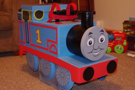 Diy Thomas The Train, Train Halloween Costume, Thomas The Train Costume, Thomas Costume, Homemade Costume Ideas, Train Costume, Thomas Birthday Parties, Halloween Costume Inspiration, Thomas The Train Birthday Party