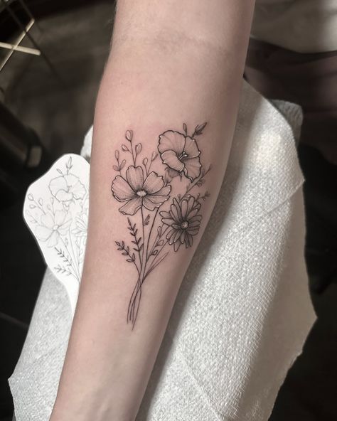 While most of my posts seem to be of large tattoos these days, I still enjoy doing small/medium ones. This tattoo is Brianna’s family birth flowers 💐 . . #birthflowertattoo #birthflower #birthflowers #forearmtattoo #forearmtattoos #floraltattoo #floraltattoos #delicatetattoo #delicatetattoos #fineline #finelinetattoo #finelinetattoos #texastattooartist #austintexas #atxtattoo #austintattoo #austintx #austin #atx #austintattooer #austintattoos #austintattooartist #atxtattoos #texastattoos #te... Violet And Primrose Flower Tattoo, Primrose Tattoo, Ranunculus Tattoo, Austin Tattoo, Texas Tattoos, Dad Tattoo, Birth Flower Tattoos, Delicate Tattoo, Dad Tattoos