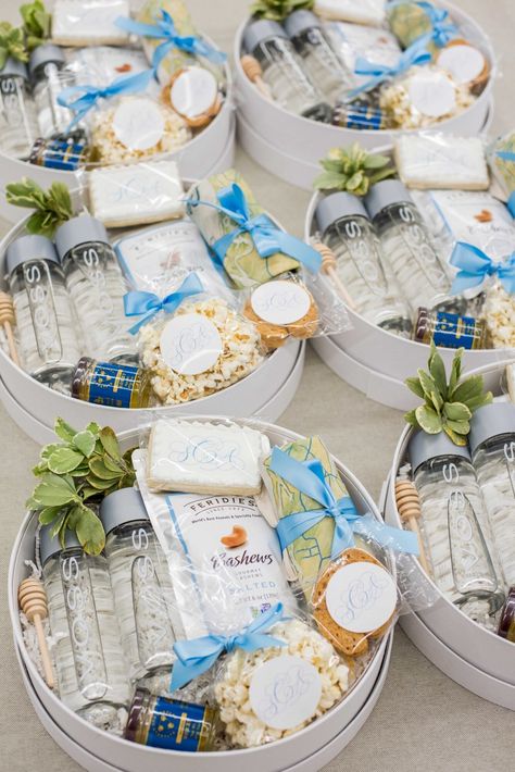 welcome box lissa ryan photography marigoldgrey hatbox Welcome Basket, Welcome Baskets, Wedding Welcome Gifts, Wedding Welcome Bags, Curated Gift Boxes, Wedding Gifts For Guests, Bridal Brunch, Artisan Gift, Welcome Bags