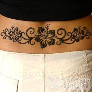 Hawaii Henna Designs, Henna Designs Waist, Lower Back Henna, Body Henna Designs, Henna Tattoo Designs Back, Stomach Henna, Hawaii Inspired Tattoos, Henna Back Tattoo, Hawaii Henna