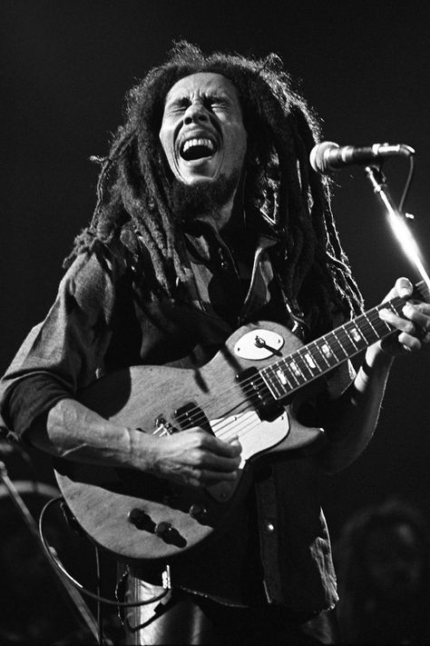 Bob Marley Sons, Bob Marley Lyrics, Image Bob Marley, Arte Bob Marley, Bob Marley Legend, Marley Family, Bob Marley Pictures, Bob Marley Art, Robert Nesta