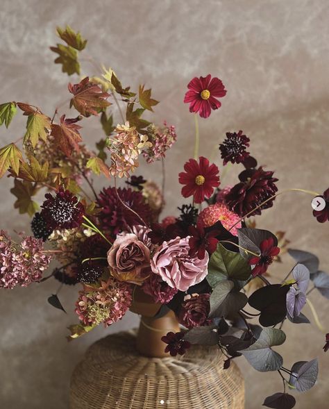 Moody Fall Florals, Moody Floral Arrangements, Whimsical Floral Arrangements, Autumn Floral Arrangements, Thanksgiving Arrangements, Autumn Arrangements, Thanksgiving Floral Arrangements, Mustard Wedding, Moody Florals