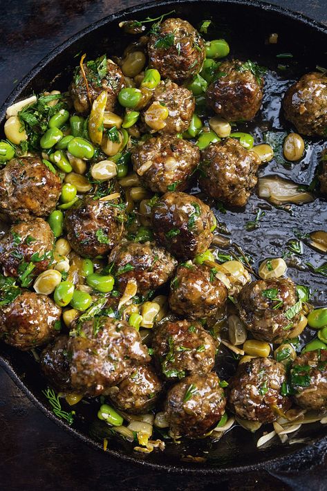 Yotam Ottolenghi, Jamie Oliver, Broad Bean Recipes, Yotam Ottolenghi Recipes, Ottolenghi Recipes, Beef Meatballs, Broad Bean, Minced Meat, Middle Eastern Recipes