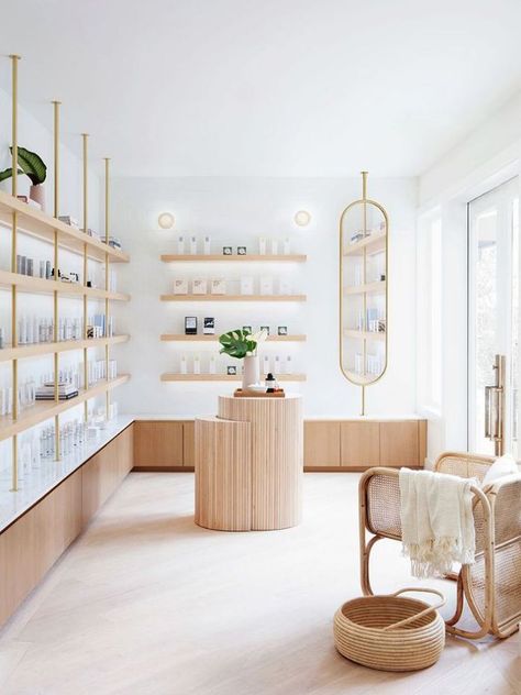 Retail Shelving Inspiration (for the Home) Salon Interior Design Ideas, Hair Salon Interior, Pharmacy Design, Spa Interior, Interior Vintage, Retail Shelving, Beauty Salon Interior, Store Interiors, Salon Interior Design