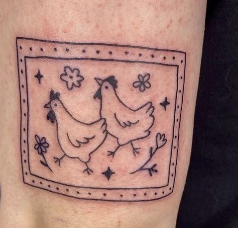 Chicken And Chicks Tattoo, Small Town Tattoo Ideas, Polish Chicken Tattoo, Chicken Flower Tattoo, Traditional Chicken Tattoo, Cute Chicken Tattoo, Small Chicken Tattoo, Small Quirky Tattoos, Chicken Tattoo Ideas