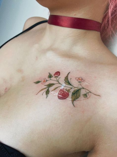 Strawberry Cow Tattoo, Body Doodles, Drawing Outfits, Chicanas Tattoo, Strawberry Tattoo, Stunning Tattoos, Ear Tattoo Ideas, Tattoo Time, Vine Tattoos