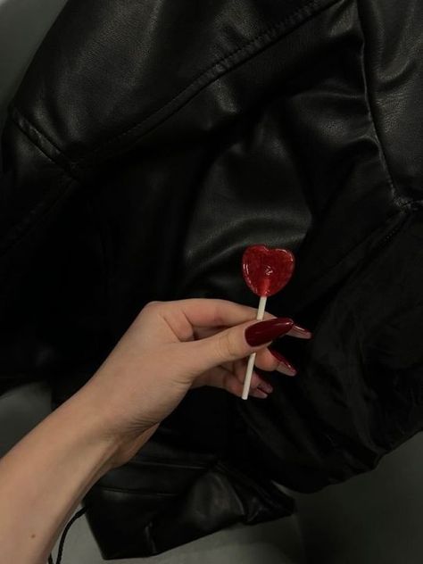 Heart Sucker Aesthetic, Heart Shaped Lollipop Aesthetic, Black Lollipop Aesthetic, Cherry Lollipop Aesthetic, Red Lollipop Aesthetic, Heart Lollipop Aesthetic, Sucker Aesthetic, Lolipop Aethestic, Y2k Dark Aesthetic