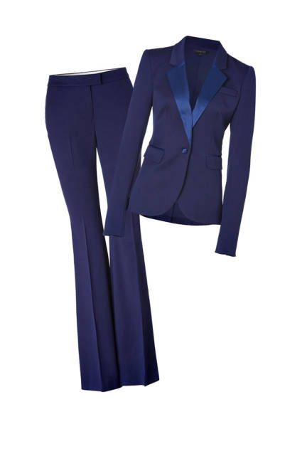 Serious suiting: Rachel Zoe Hutton Tuxedo Blazer and Pants Working Outfit, Outfit Elegante, Business Attire Women, Tuxedo Blazer, Paris Fashion Week Street Style, Woman Suit Fashion, Navy Suit, Colour Inspiration, Stil Inspiration