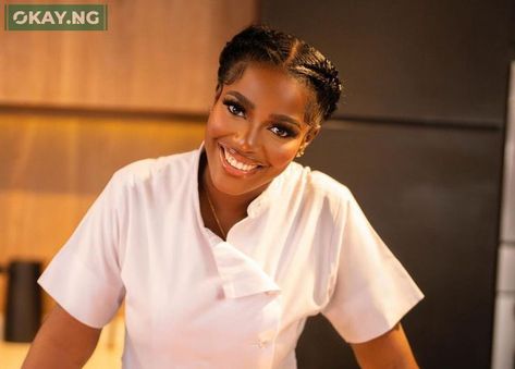 Guinness World Record has finally certified Nigerian chef, Hilda Effiong Bassey, aka Hilda Baci, who broke the record for the longest cooking marathon by individual. Okay.ng recalls that Hilda Baci last month, cooked for 100 hours non-stop, breaking India’s Lata Tondon’s 87 hours 45 minutes record of uninterrupted cooking in the process. On Tuesday, the record body finally certified her as the new record holder for the longest cooking marathon (individual). Guinness World Record twee... Hilda Baci, Nigeria News, Guinness World Records, Record Holder, Twitter Handles, World Record, Latest News Headlines, World Records, Guinness