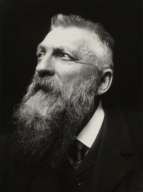 Historic photograph of Auguste Rodin, the French Realist artist, in 1902. Photograph taken by George Charles Beresford. Artist Monet, Rodin Sculpture, Realism Artists, Famous Sculptures, Camille Claudel, French Sculptor, Art Terms, Monet Paintings, Auguste Rodin