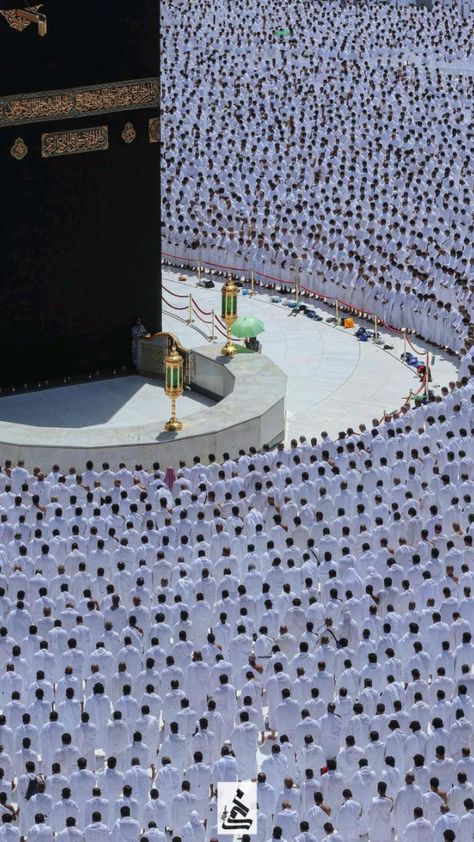 More than a Million people performed the Friday prayers at Masjid Al-Haram. The Spokesman at the Ministry of Hajj and Umrah also stated earlier today that Hajj will be carried out in huge numbers.

This is all due to precautionary measures being lifted in Saudi Arabia.

📸 Photos Credit: @m.a.z.al (IG) Ka Bah, Mecca Masjid, Coran Quotes, Hajj Pilgrimage, Arsitektur Masjid, Masjid Al Haram, Islamic Nasheed, Coran Islam, Mecca Wallpaper