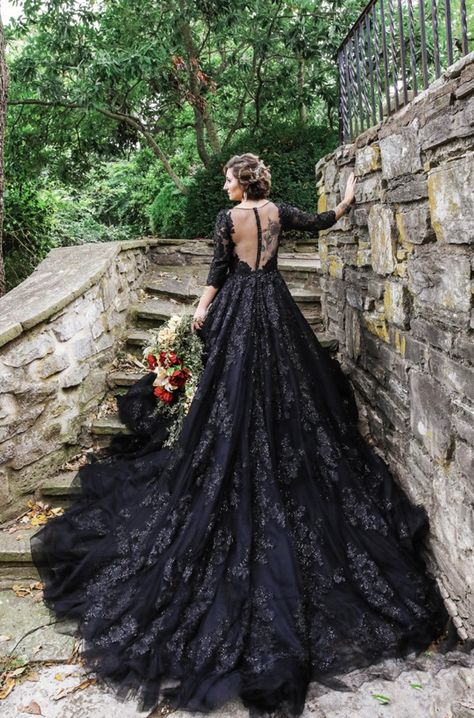 Western Black Wedding Dress, Black Designer Wedding Dress, Black Weddibg Dresses, Halloween Bridal Dress, Classic Black Wedding Dress, Backless Black Wedding Dress, Dark Wedding Aesthetic Wedding Dress, Black Detail Wedding Dress, Viking Wedding Dress Black