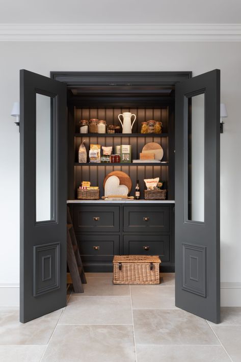 Humphrey Munson, Open Pantry, Larder Cupboard, Pantry Room, Kitchen Pantry Design, Cabinetry Design, Home Luxury, Pantry Door, Pantry Design