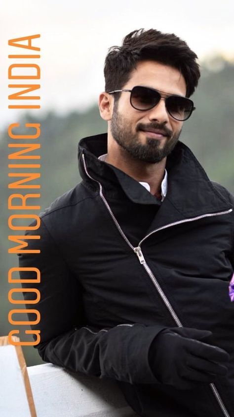 Shahid Mira, Indian Hairstyles Men, Men Background, Indian Magic, Formal Hairstyles Men, Haircut For Big Forehead, Formal Hairstyle, Mens Hairstyles With Beard, Mira Rajput