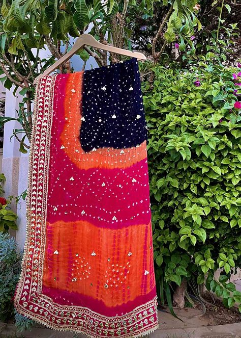 Black Chunri Dupatta, Chunri Dupatta, South Asian Women, Teal Suit, Black Anarkali, Blue Anarkali, Formal Clothes, Bridal Dresses Pakistan, Gota Work