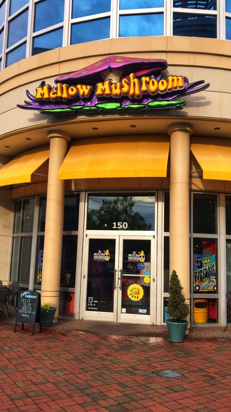 Mellow Mushroom Aesthetic, Mellow Mushroom Pizza Dough, Fungi Pizza, Great White Pizza Mellow Mushroom, Mushroom Picking Aesthetic, Mellow Mushroom Pizza, Roasted Mushroom Pizza Milk Street, Meatball Hoagie, Mellow Mushroom