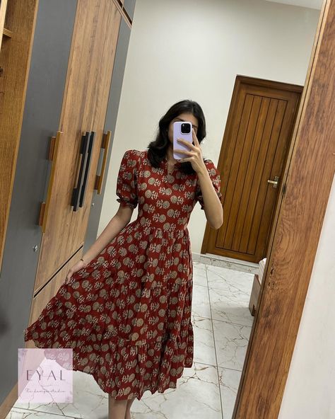 ❌SOLDOUT❌ E-1055 Printed cotton 3 tier Maxi in short sleeves (without lining) Sizes:XS to XL Mild soap handwash and steam ironing is recommended Dm for orders and price Colour may slightly vary due to lighting Model Size -Xs [kurti, festive, maxi, co ord, kurta sets, regular wear, casual wear, office wear, style, marriage] #kurti#casulakurti#dailywearkurti#smallbusiness#officewearkurti#officewearstyle#kurtisofeyal#festivekurtis#kurtidesign#kurtis #kurticollection#kurtifashion#kurtist... Ajrakh Kurta Designs, Desi Fashion Casual, Self Portrait Poses, Kurti Collection, Cotton Kurti, Frock Design, Desi Fashion, Kurta Designs, Portrait Poses