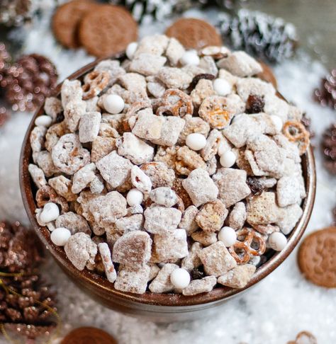 Gingerbread Puppy Chow Gingerbread Puppy Chow, Sugar Cookie Puppy Chow, Winter Puppy Chow, Christmas Chow Mix Reindeer Food, Thanksgiving Puppy Chow, Holiday Puppy Chow, Christmas Chow, Christmas Puppy Chow, Puppy Chow Christmas