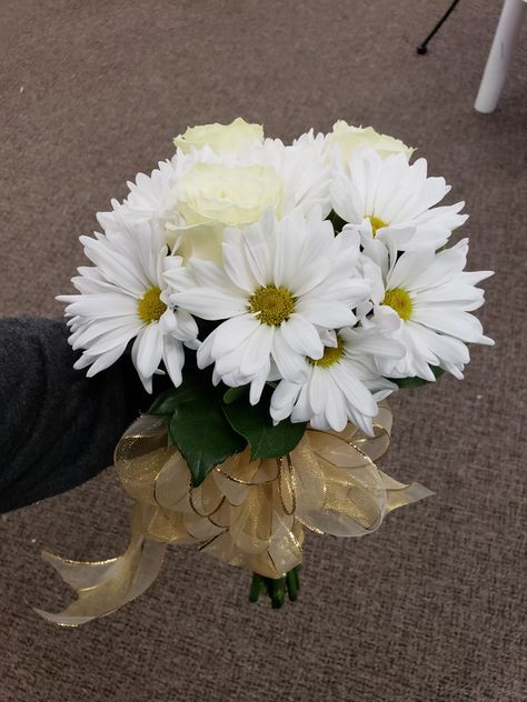 Homecoming Bouquets, Bow Bouquet, Prom Bouquet, White Rose Bouquet, 2023 Prom, Baby Dedication, Hand Tied Bouquet, White Daisies, Rose Bouquet