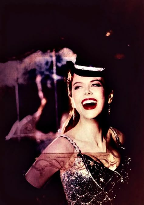 Moulin Rouge Stage Photoshoot, Nicole Kidman Moulin Rouge, Satine Moulin Rouge, Moulin Rouge Movie, Moulin Rouge Costumes, Girly Inspiration, Sparkly Set, Ellen Von Unwerth, Tattoos Animals