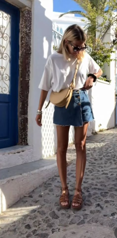 Women's High Waisted Button Front Denim Skort Asymmetrical Hem Skirt Shorts Styled Outfits Summer, European Fashion Summer Dresses, European Summer Outfits Women Classy, Europe Summer Fashion 2023, Spain Fashion 2023, Europe Dress Outfits, Casual Warm Weather Outfits, Austin Summer Outfits, Chic Summer Outfits 2023