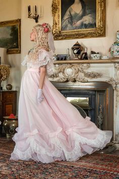 Hoop Skirt Dress Gowns, Wedding Dress With Hoop Skirt, Romantic Era Dress, Sitting Poses Dress, Princess Dress Art, Ballgown Skirts, Southern Belle Dresses, Belle's Dress, Pink Wedding Gown