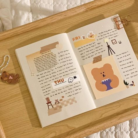 bulletjournal journal journaling diary lifestyle soft beige aesthetic korean aesthetic korea korean asia asian Soft Beige Aesthetic Korean, Beige Aesthetic Korean, Soft Beige Aesthetic, Bullet Journal Key, Korean Writing, Study Stationery, Aesthetic Korean, Korean Stationery, Korean Kpop