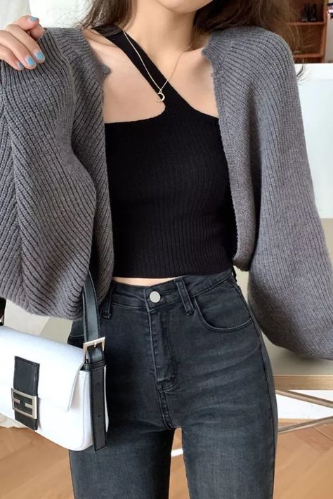 Woman Sweaters Pullover Spring 2021 Black Knitted Cardigan Women's Sweater Coat Loose Long Sleeve Sweater Top Femme Chandails Grey Shrug, Soft Knit Cardigan, Black Knit Cardigan, Cardigan For Women, Knitting Women Cardigan, Autumn Casual, Warm Spring, Cardigan Women, Knitted Coat